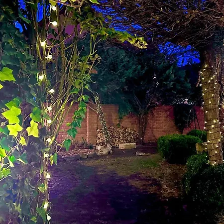 Homestay Zemun Garden