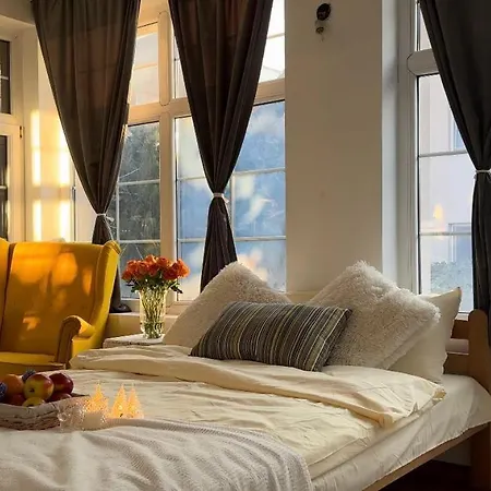 Zemun Garden Homestay *